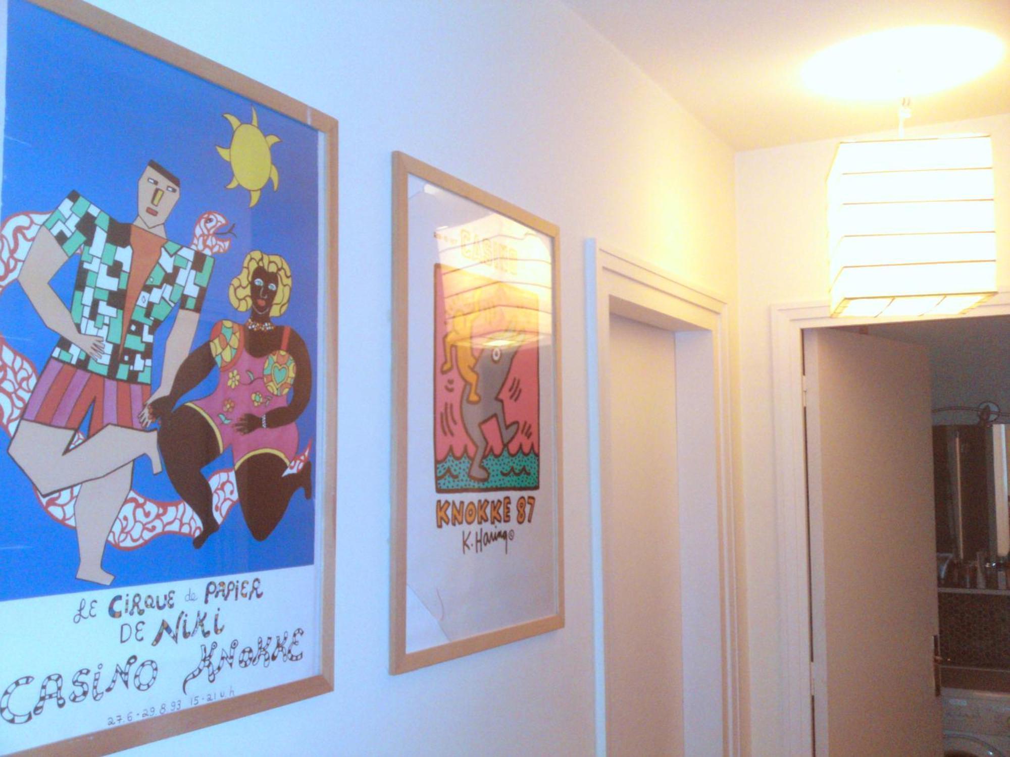 Quiet Bedroom, Comfy King Size Bed, Shared Bathroom, Center Habitación en casa particular París